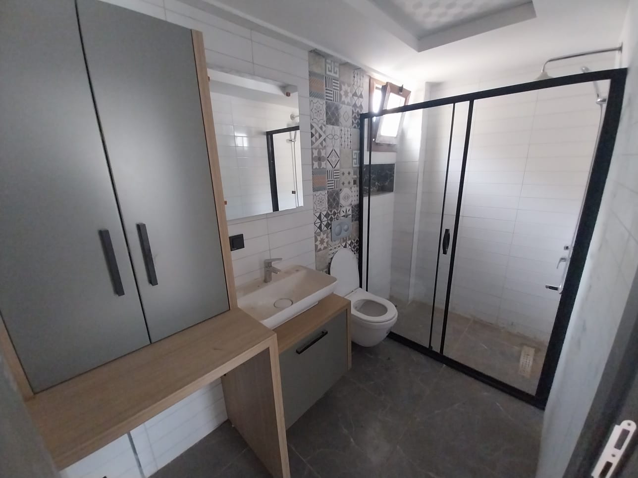 Lüks Havuzlu Sitede Satılık 2+1 Daire
